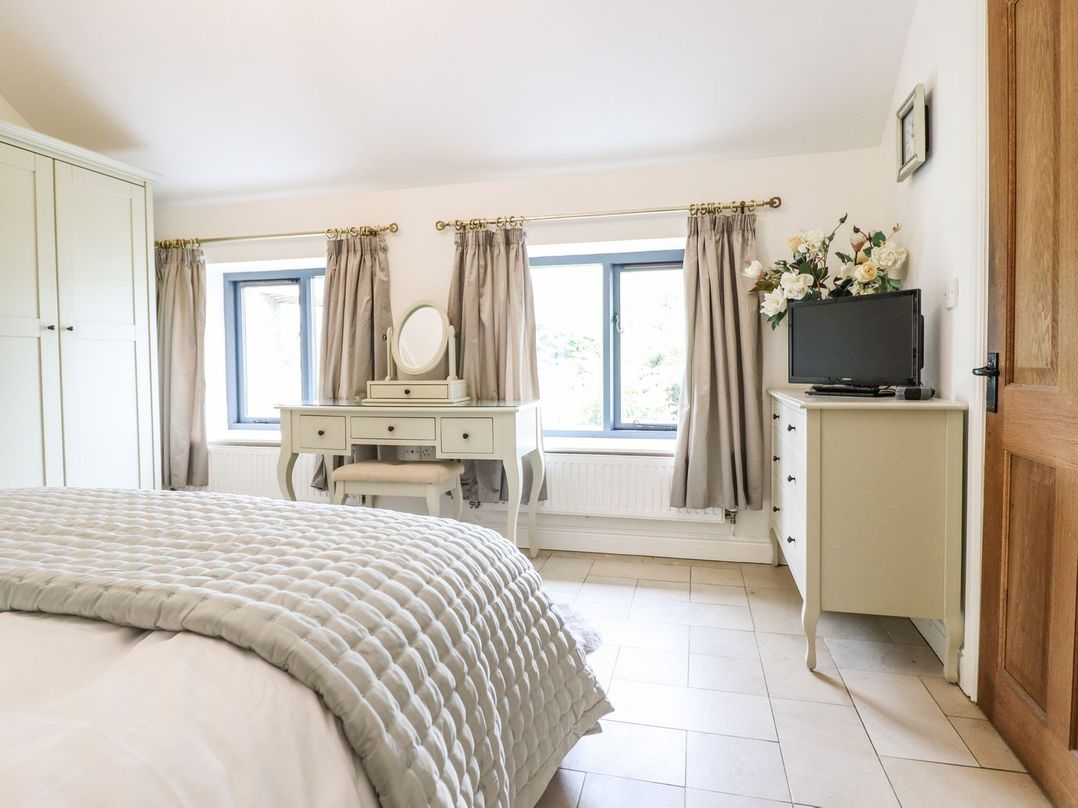 The Talkhouse Cottage