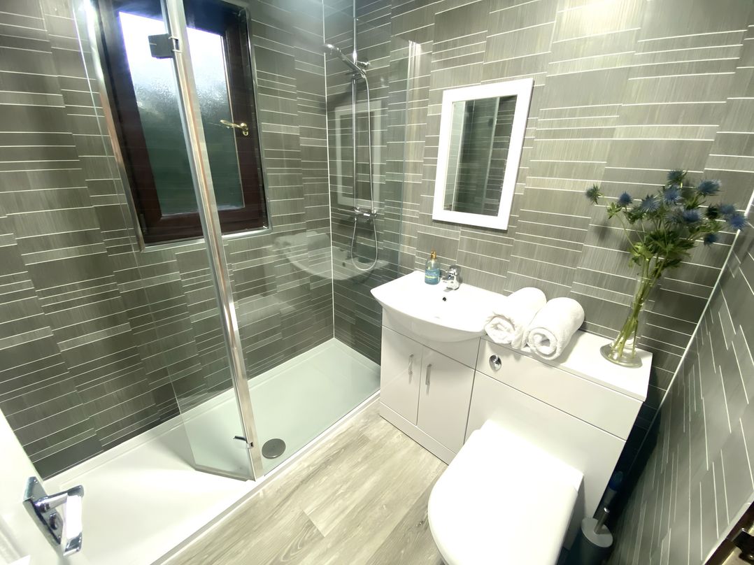 Cabin 1 Moffat Manor