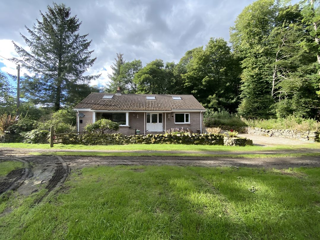 Whispering Trees Cottage