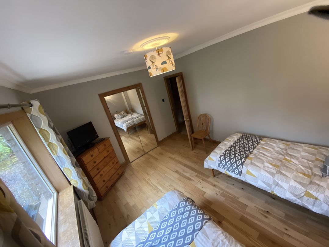 Whispering Trees Cottage