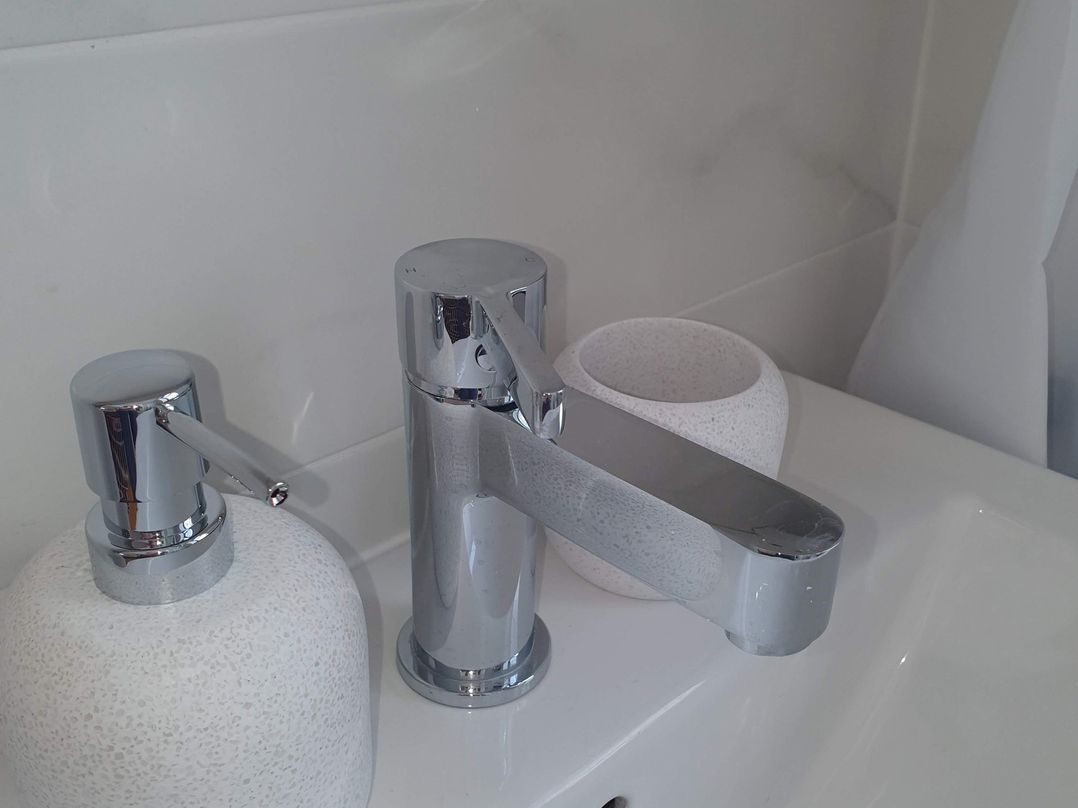 Kinamara Ensuite Room