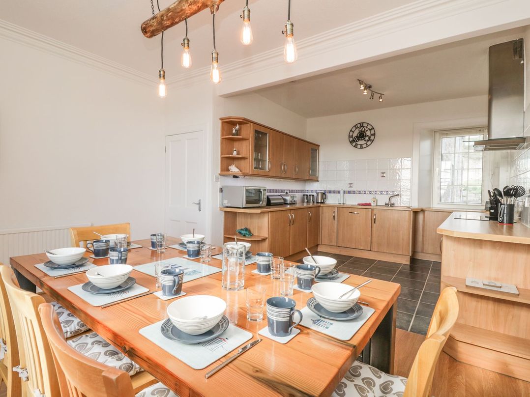 Maimie’s Harbourview