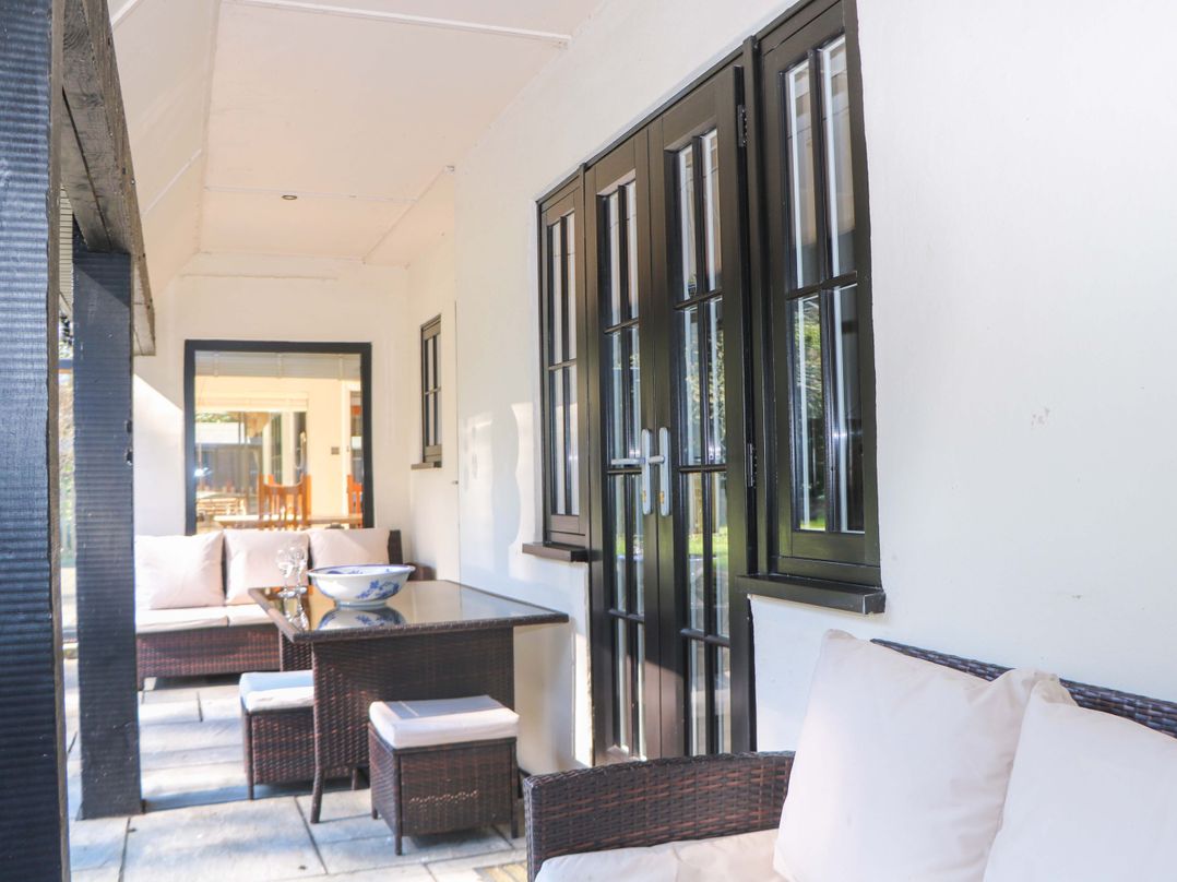 Woodlands House