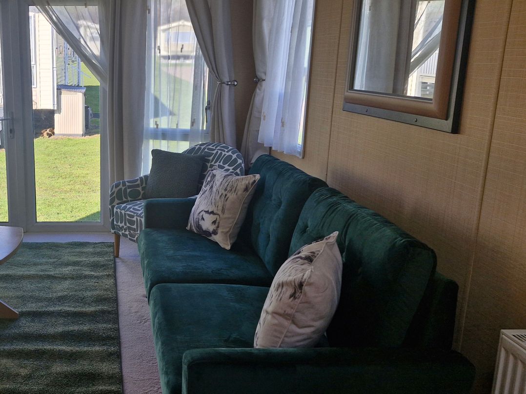 Red Lion Caravan Park