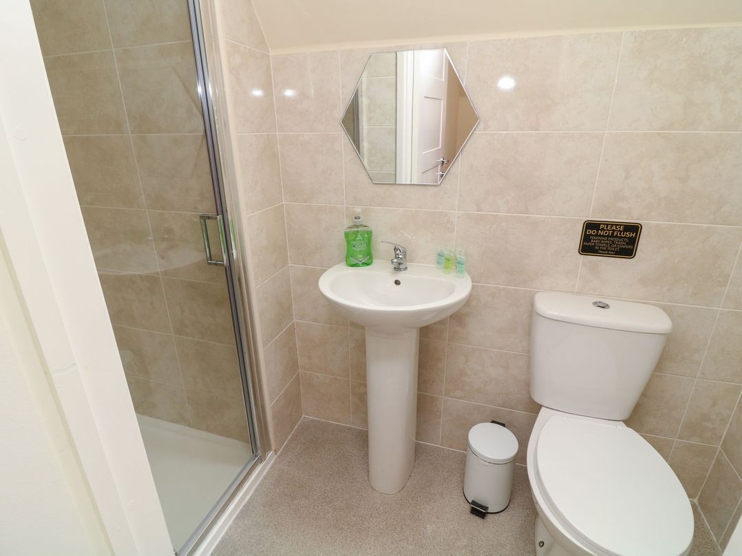 James Ville Marina Lodge 13