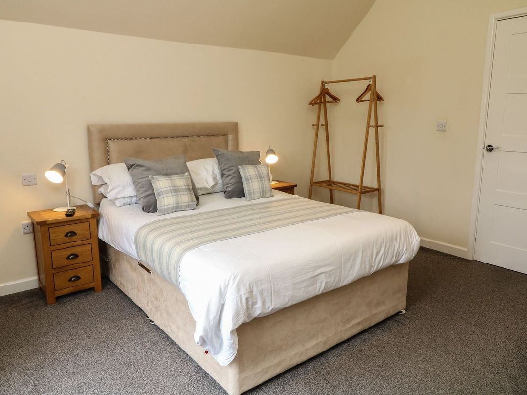 James Ville Marina Lodge 14