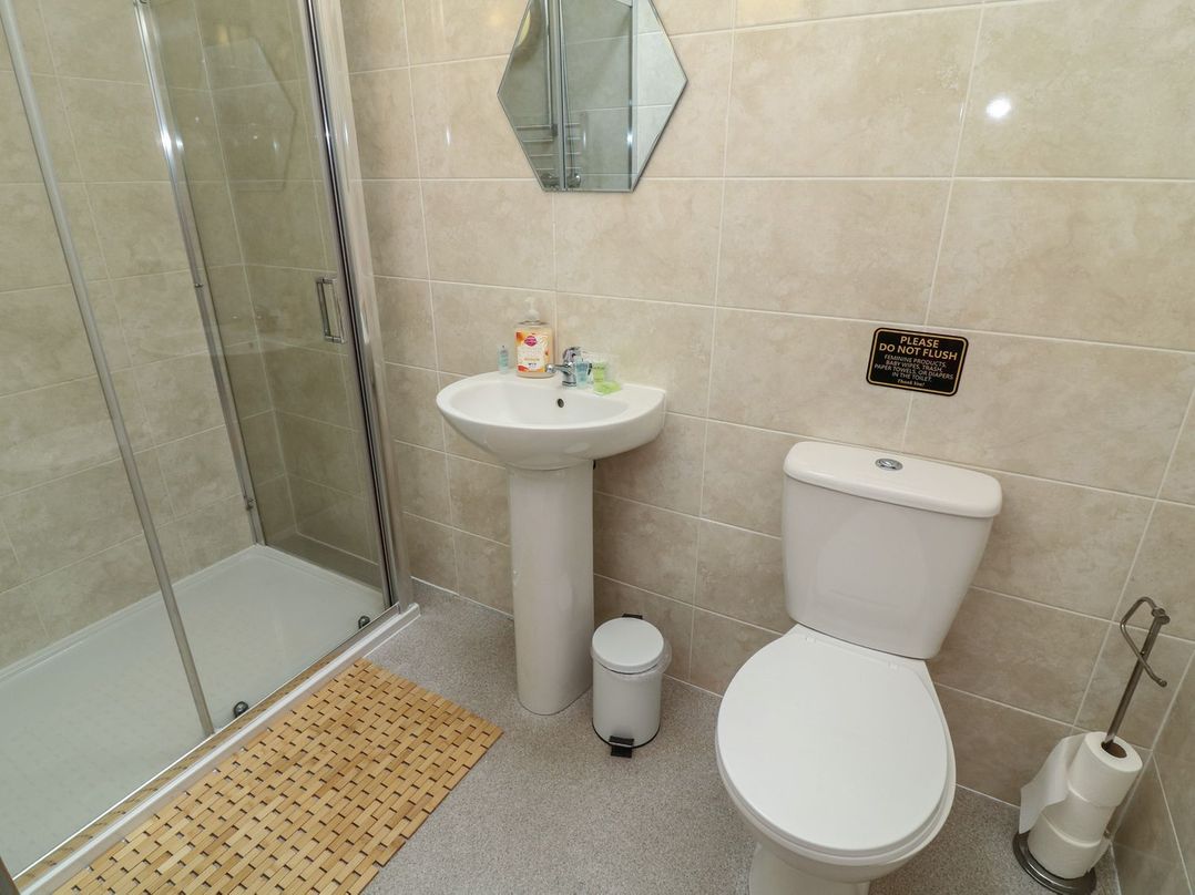 James Ville Marina Lodge 14