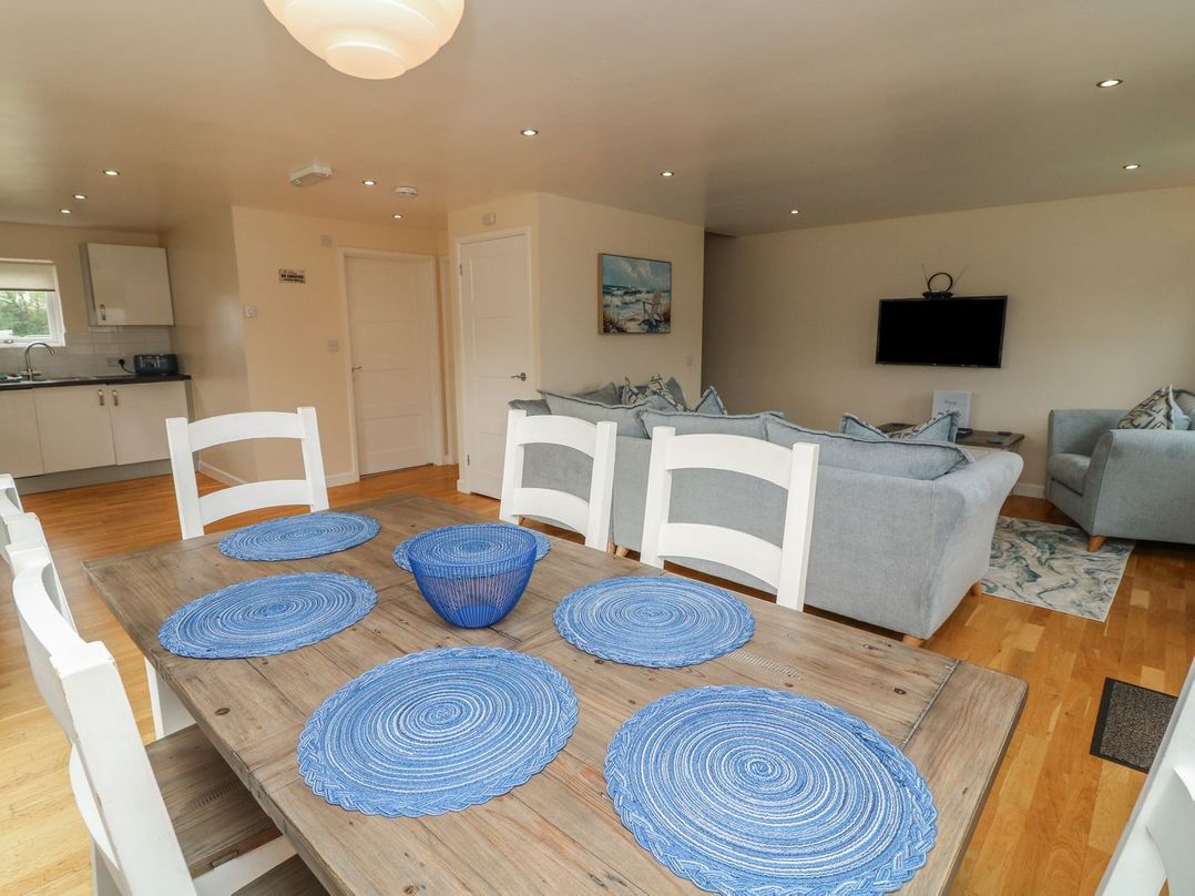 James Ville Marina Lodge 21