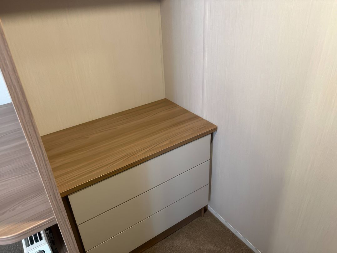 Harlyn Hideaway (Swift Barritz)