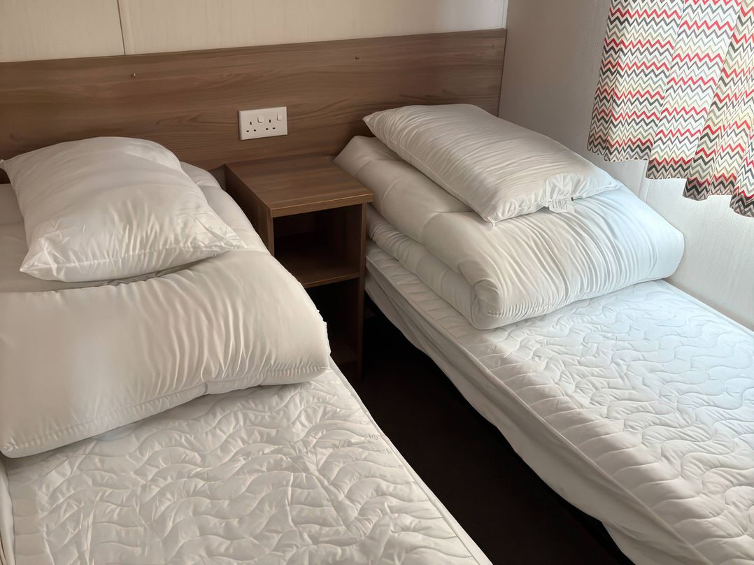 Harlyn Hideaway (Swift Barritz)