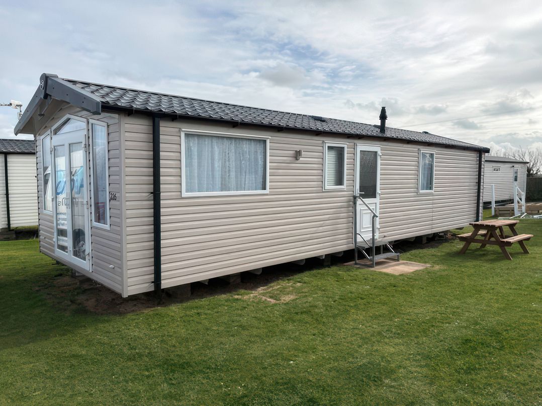 Harlyn Hideaway (Swift Barritz)