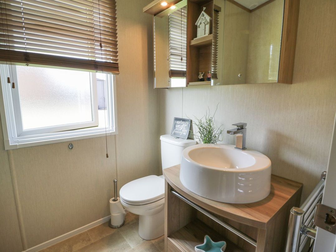 1, Fisherman’s hill