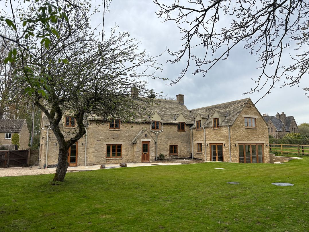 Manor Cottage