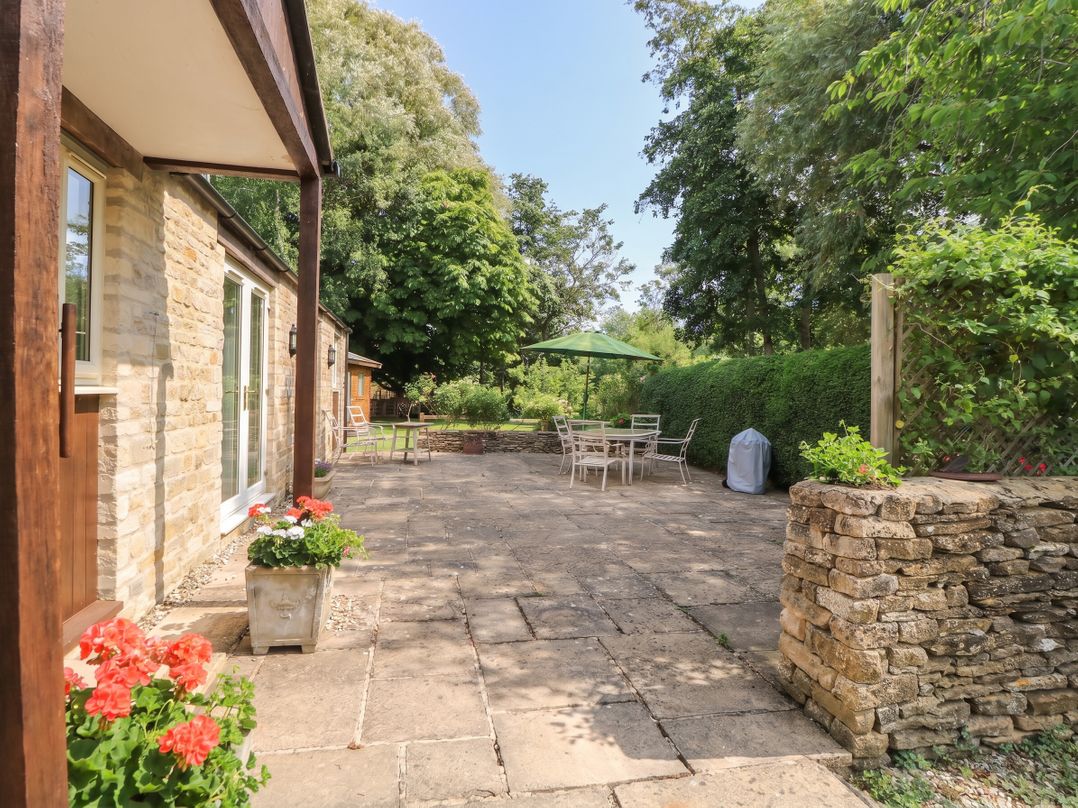 Holiday cottage in Cerney Wick, the Cotswolds