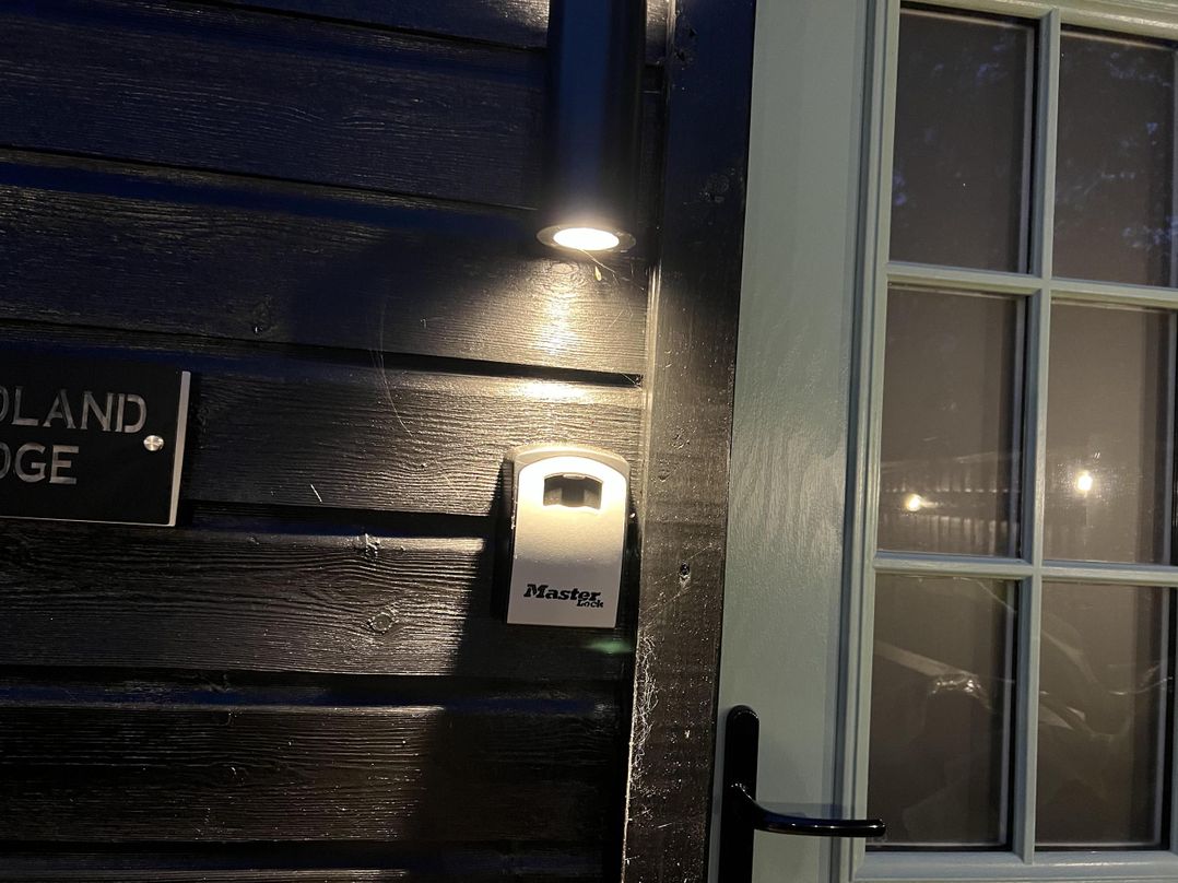 Woodland Lodge The Snug