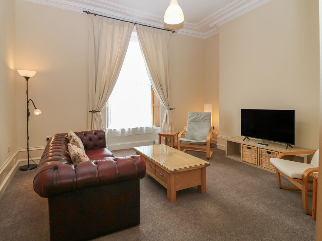 Pincerna Apartment Suite 1a