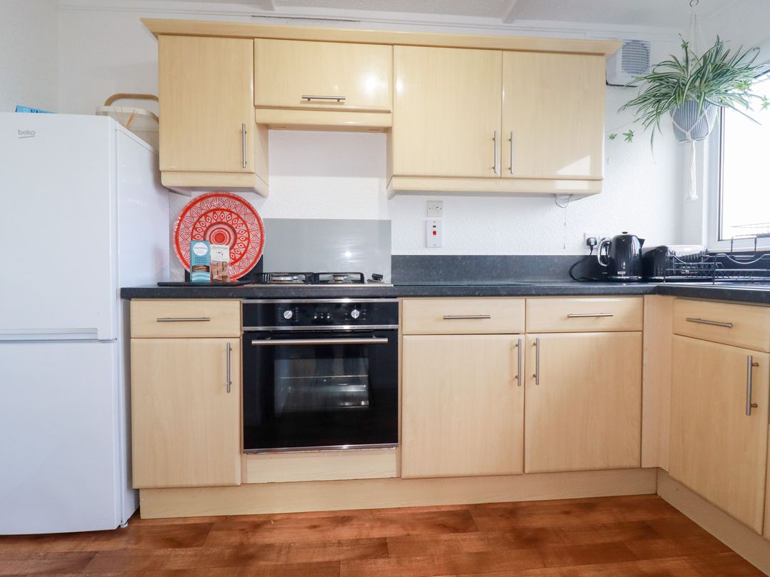 Ms Merryn 37 St. Cadocs