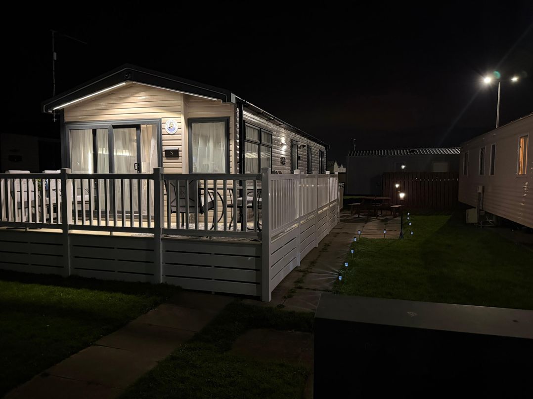Chappie's Caravan 2.0