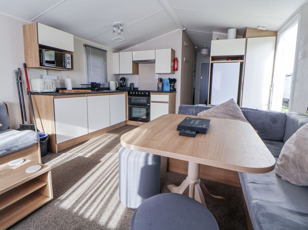 Chappie's Caravan 1.0