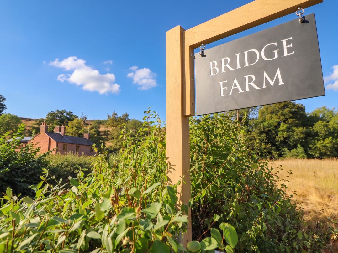 Bridge Farm
