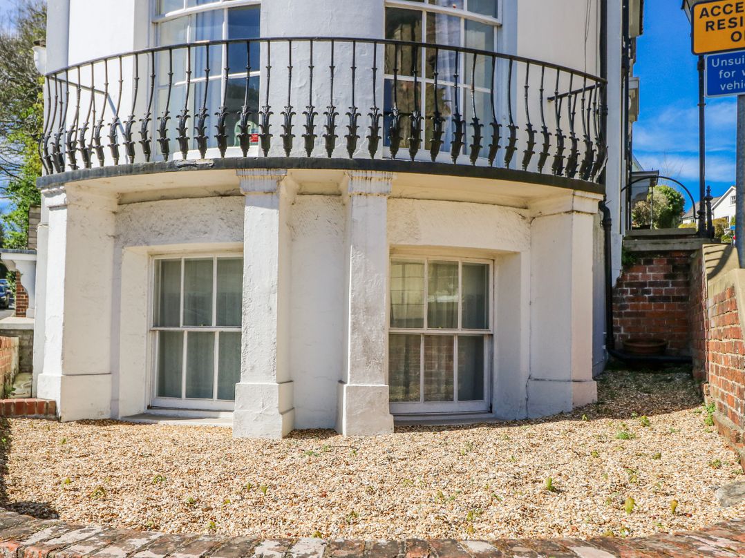 Clifton Lodge