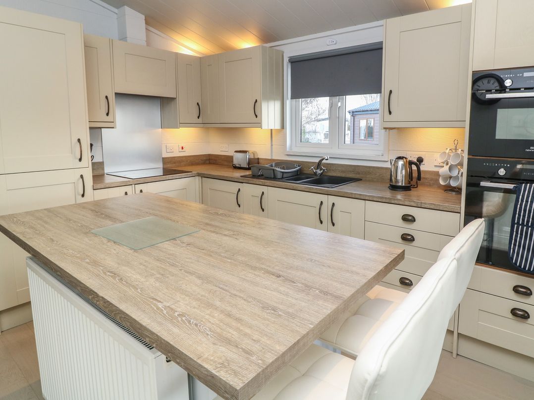 Indulgence Fishing Lodge with Private Hot Tub