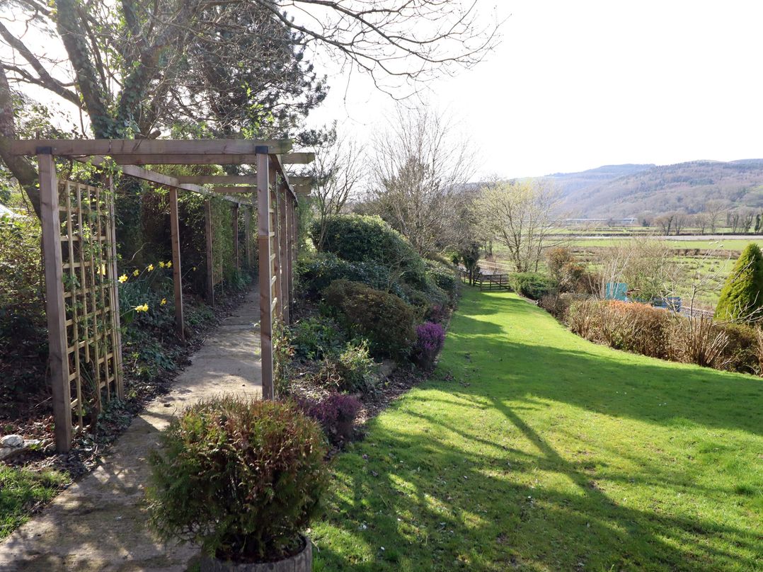 Plas Dolguog