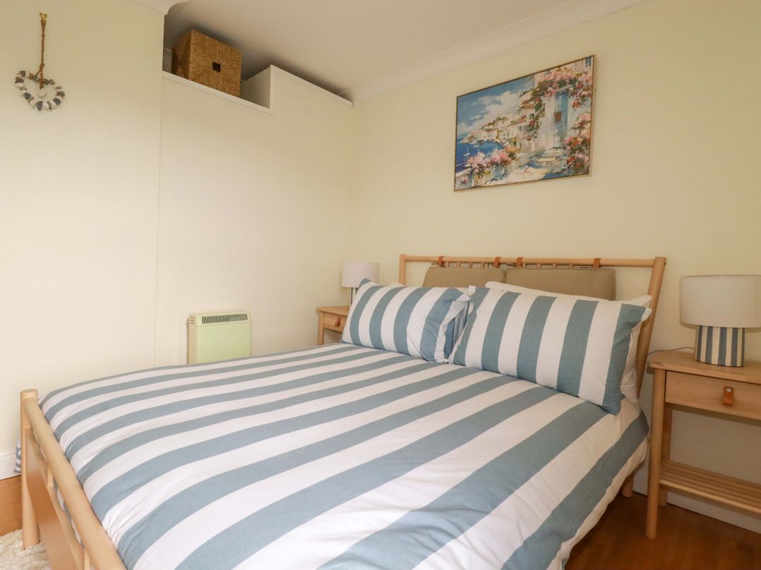 Flat 5
