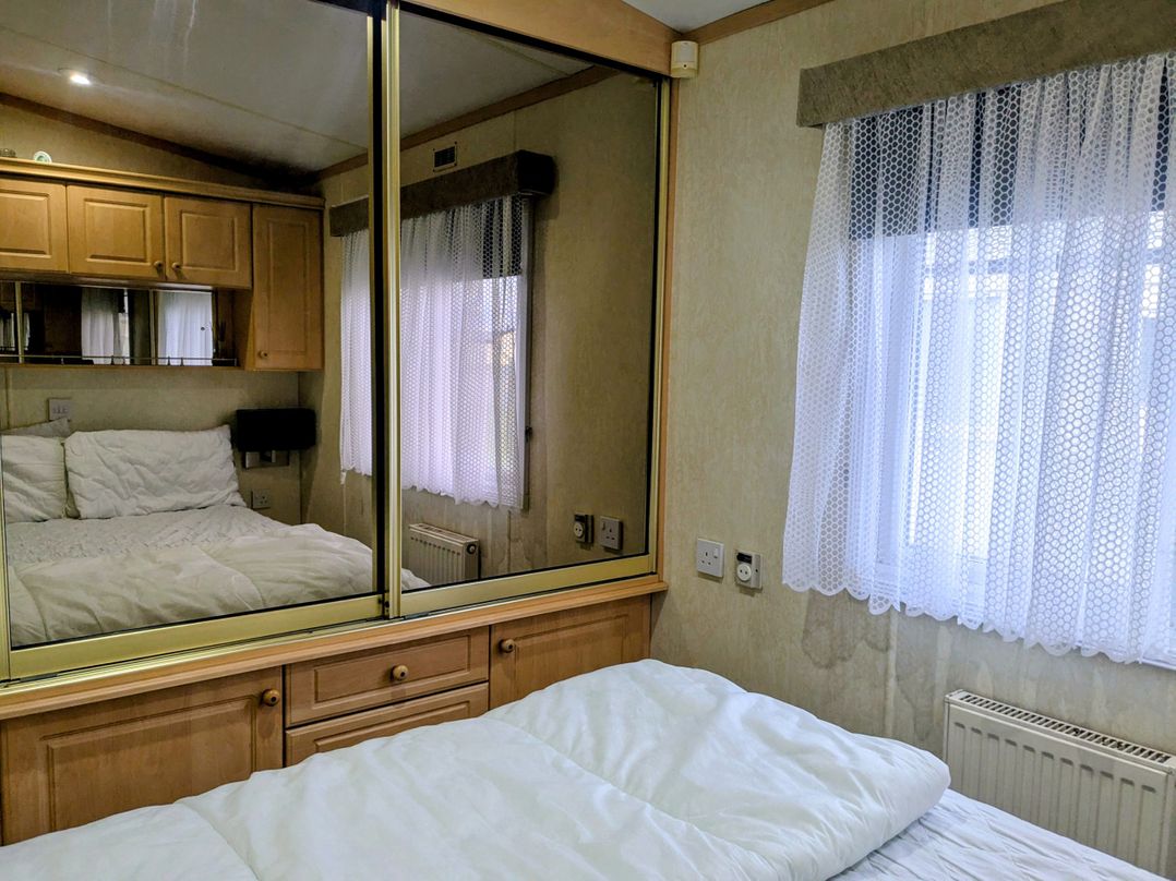 Lynsey's Coastfields Caravan