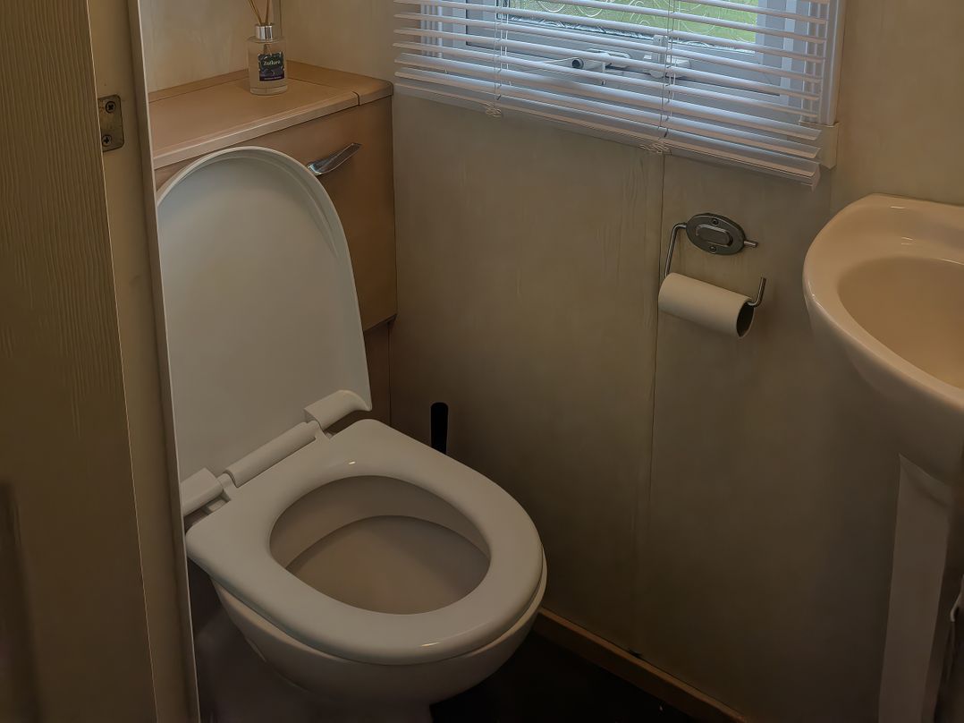 Lynsey's Coastfields Caravan