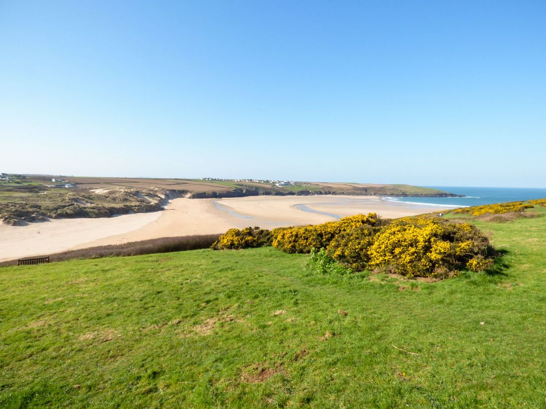62 Golf Lodges
