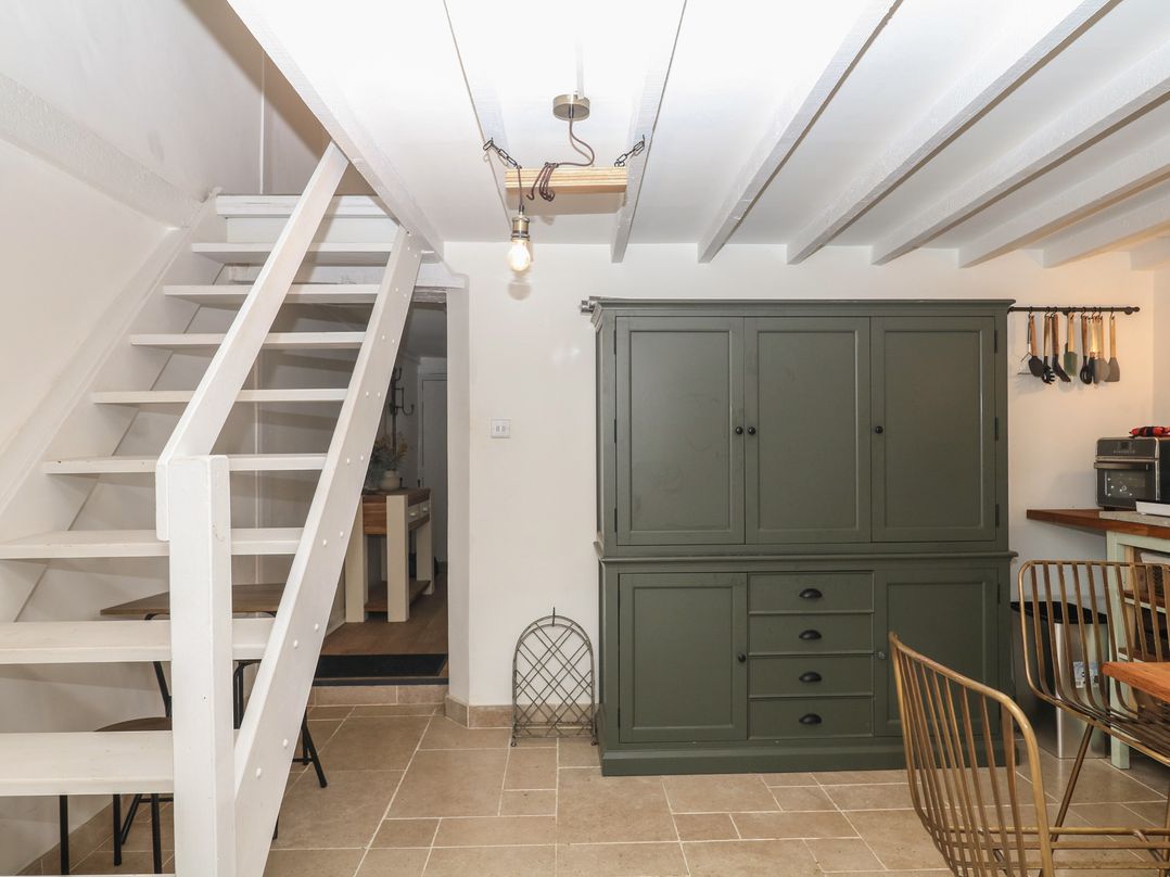 Bedford Cottage