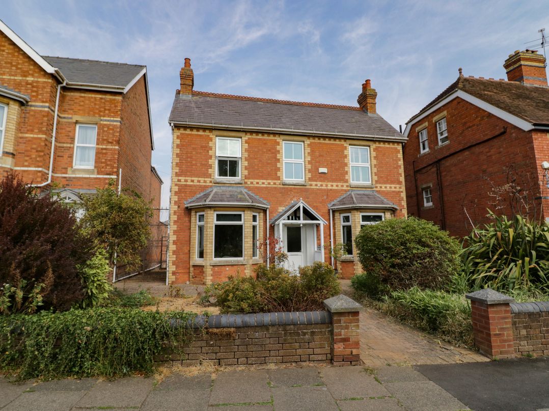 Astwood House