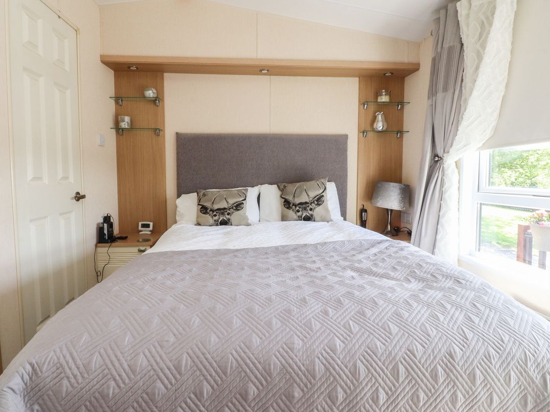 33 Pendle View