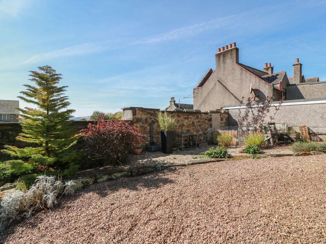 Crown Cottage