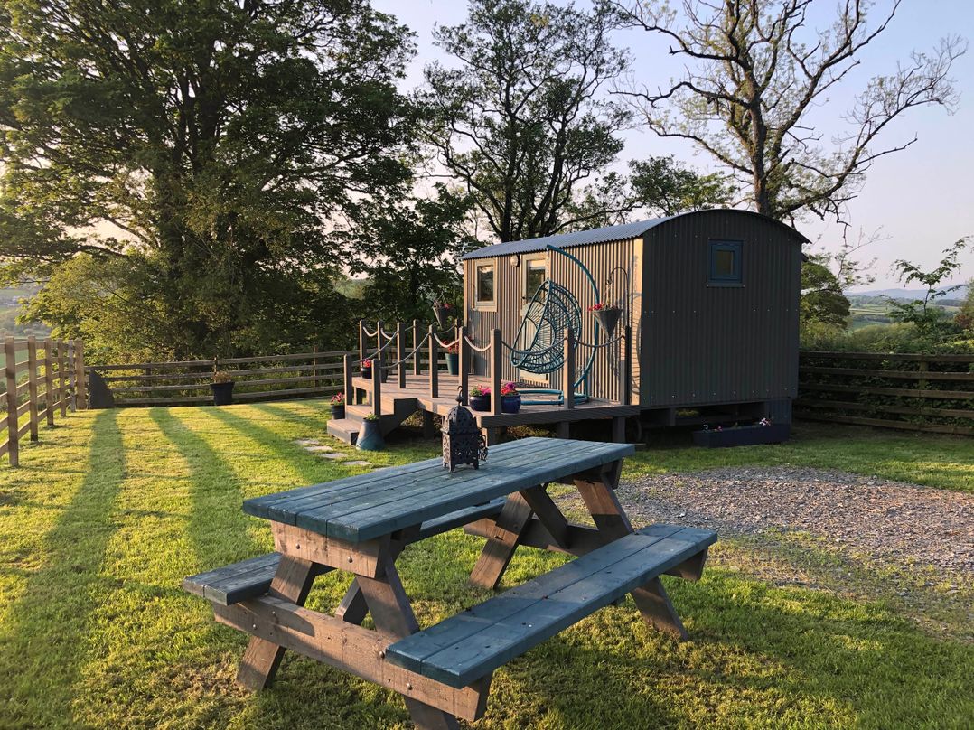 The Peacock Shepherds Hut at Hafoty Boeth