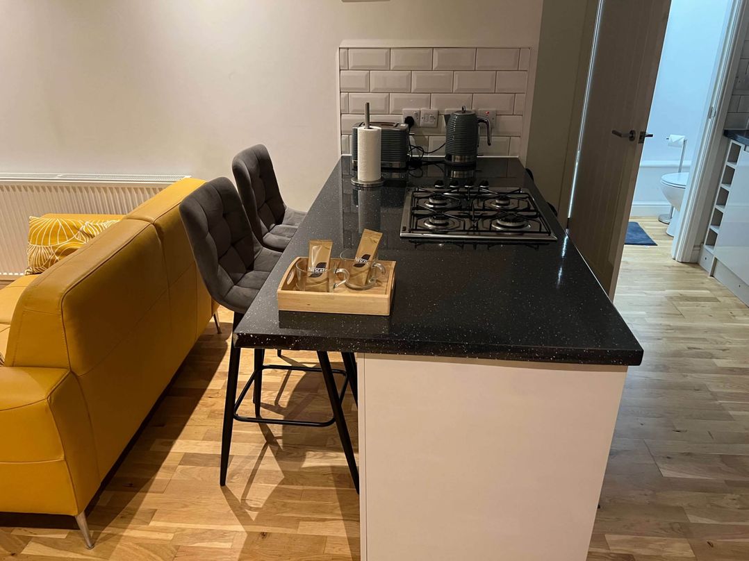 Seaside Cottage Escape in Paignton - Sleeps 4