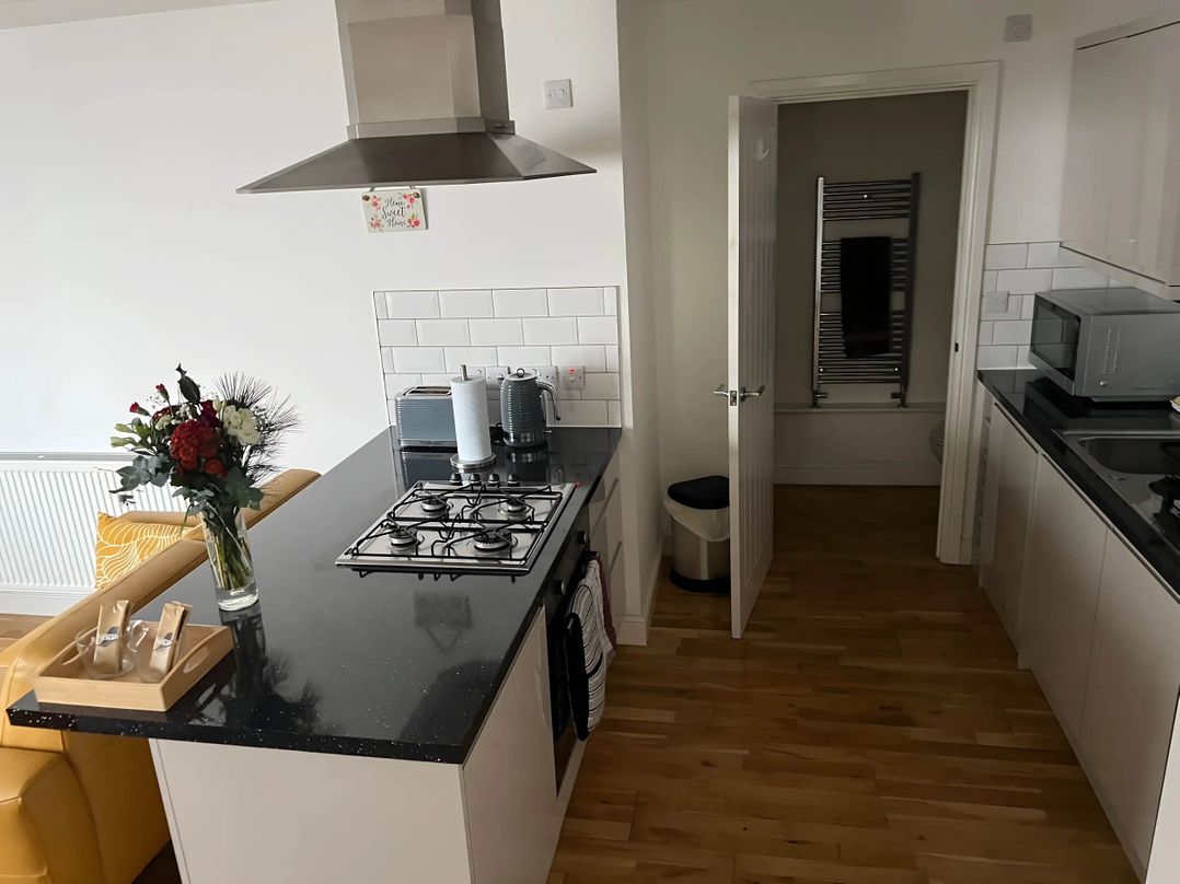 Seaside Cottage Escape in Paignton - Sleeps 4