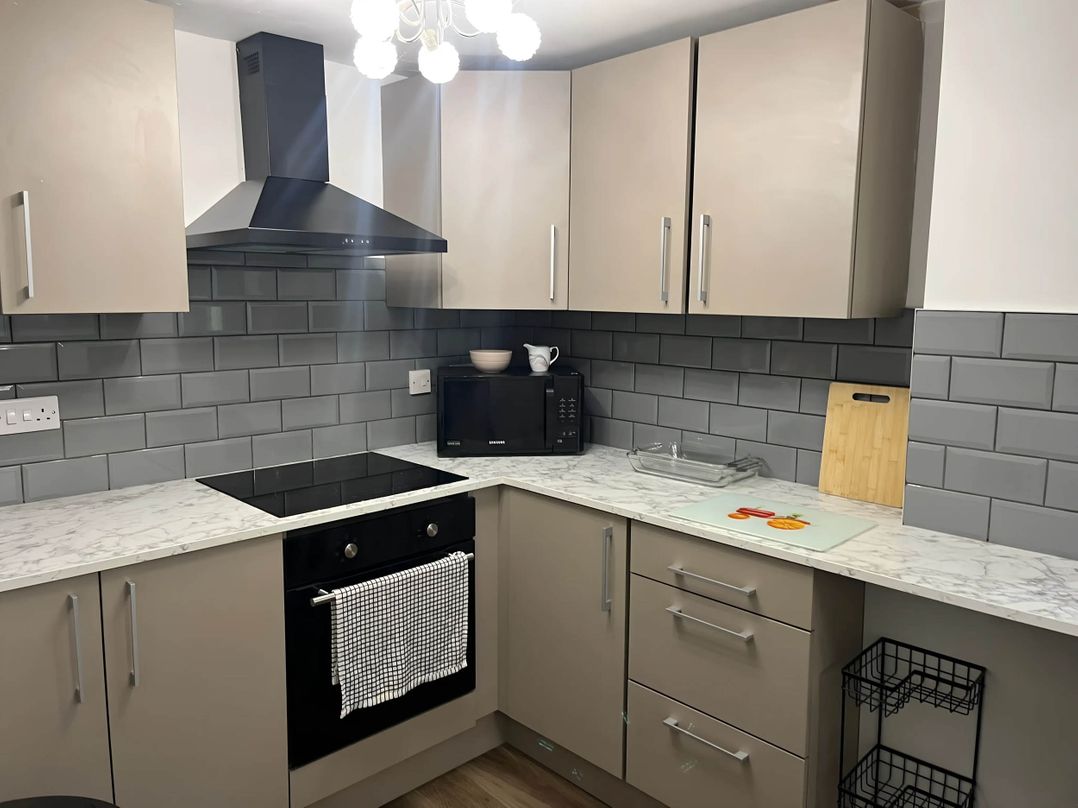 Llangollen - House - Sleeps 8- Garden