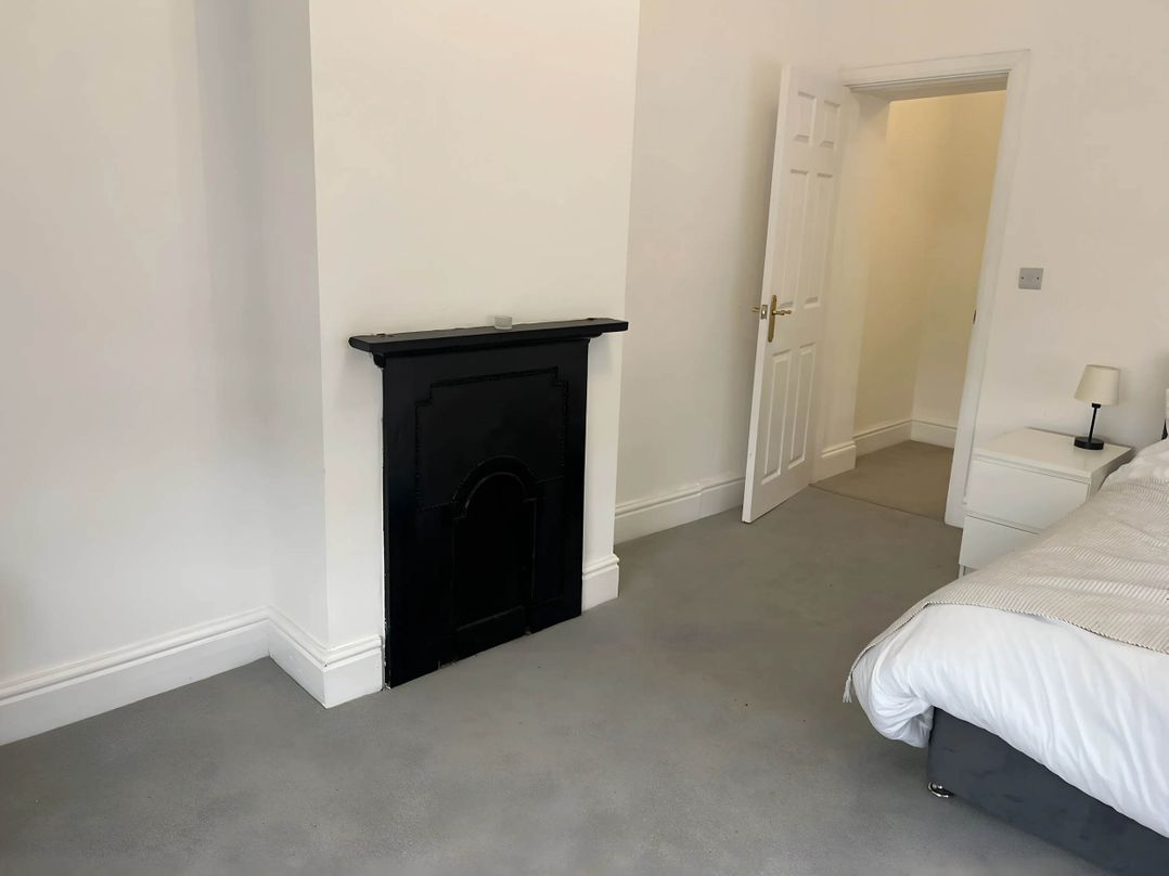 Llangollen - House - Sleeps 8- Garden