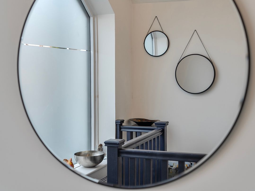 Modern Seaside Cottage - Sleeps 5