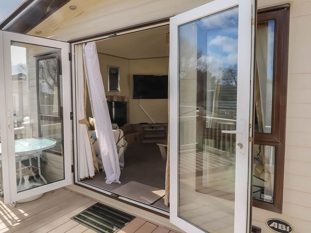 CaravanSleeps6-FreeParking-QuietRetreat-Nature