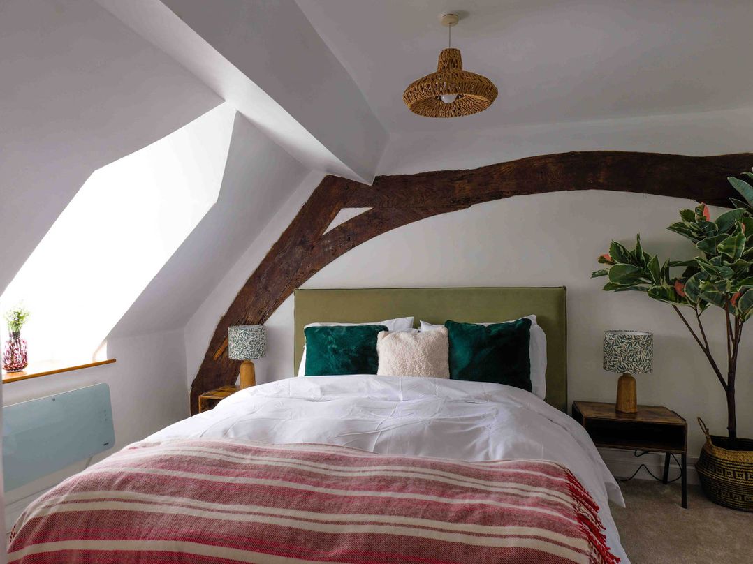 Cotswolds Cozy Cottage Retreat - pet friendly