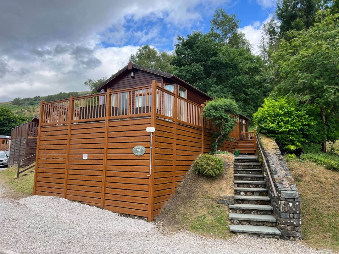 2 Bed Lodge-Sleeps 4-stunning views -Pet Friendly