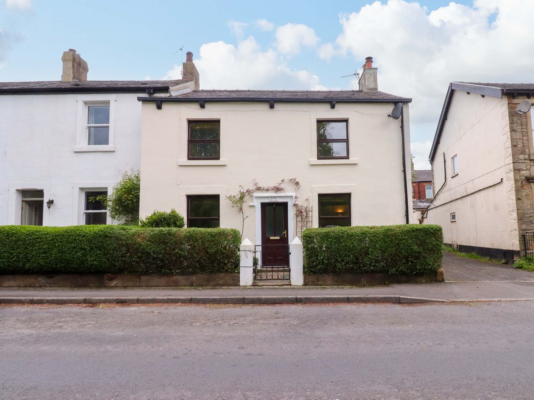 6 Hazel Moor