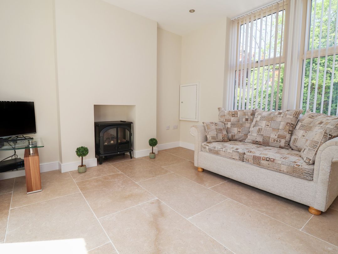 Naseby House