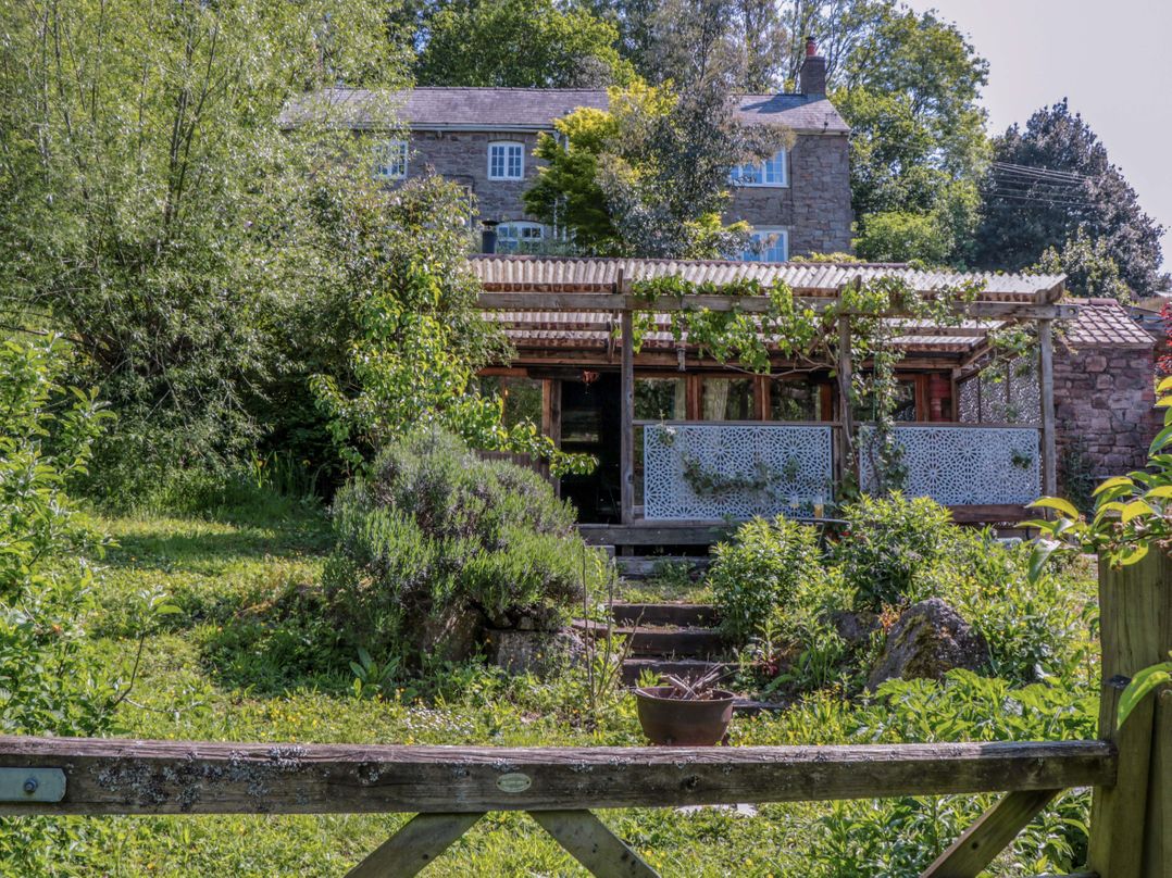 Ferryman's Lodge
