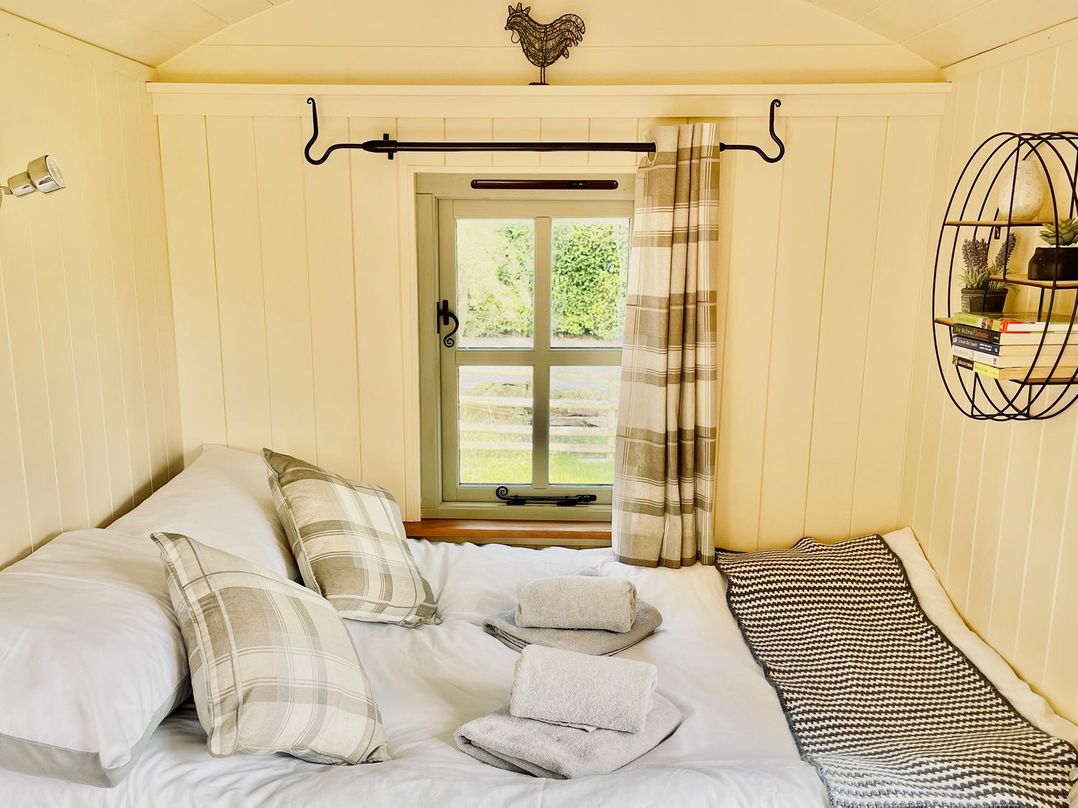 Cwt Tyddyn Shepherd's Hut