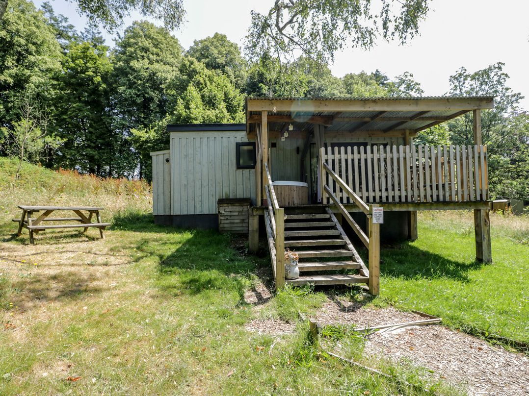 Owls Nest Lodge
