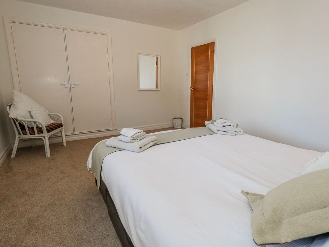 Flat 17 Golden Gates